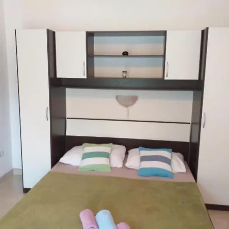 Ante Gasthuis Zaostrog