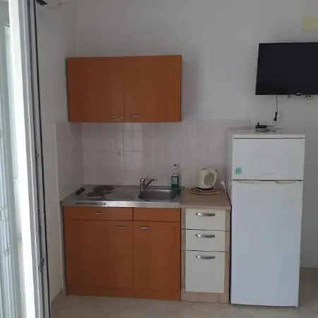 Ante Gostinjska kuća *