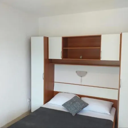 Ante Guest house *
